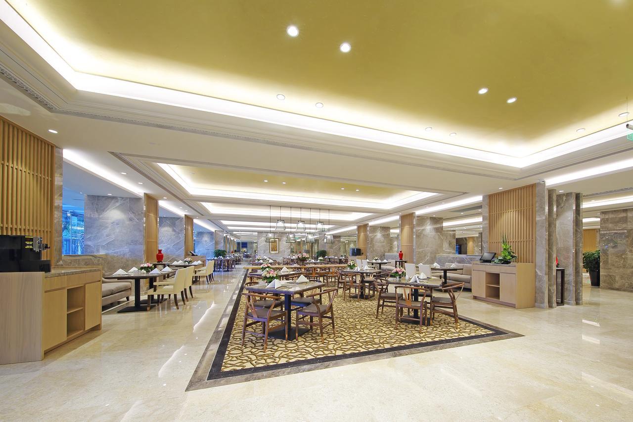 Fuzhou Lakeside Hotel Exteriör bild