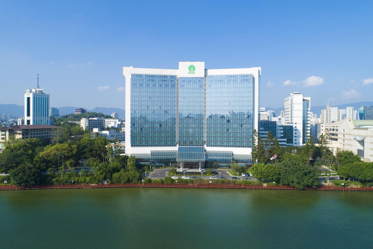 Fuzhou Lakeside Hotel Exteriör bild